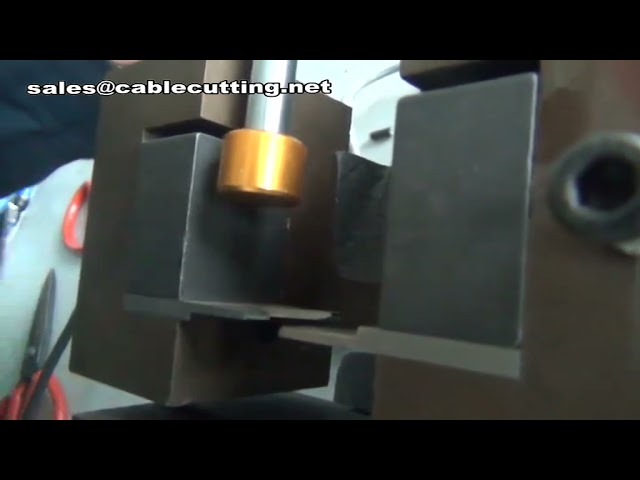 เครื่องปอกสายไฟอัตโนมัติ | เครื่องปอกสายเคเบิลไฟฟ้า | เครื่องปอกสายไฟประสิทธิภาพสูงสำหรับอุตสาหกรรม