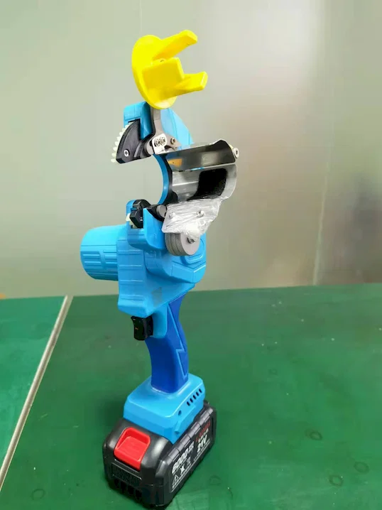 เครื่องพันเทปชุดสายไฟแบบมือถือแบบชาร์จได้ AT-101G